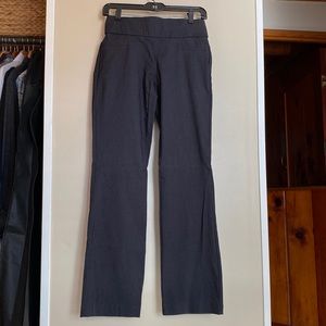 Apt 9 Women’s Trousers. Charcoal Gray. Size 2.